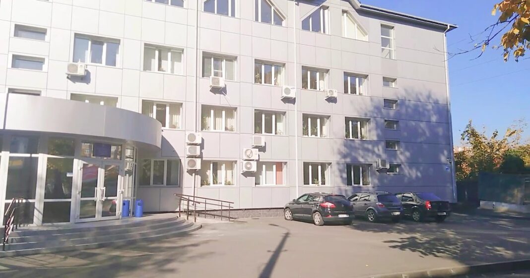 Здание: Центр занятости в Хмельницком